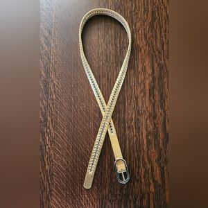 Nine West Belt Size Medium EUC $16 Gold metalic with silver Buckle and accents